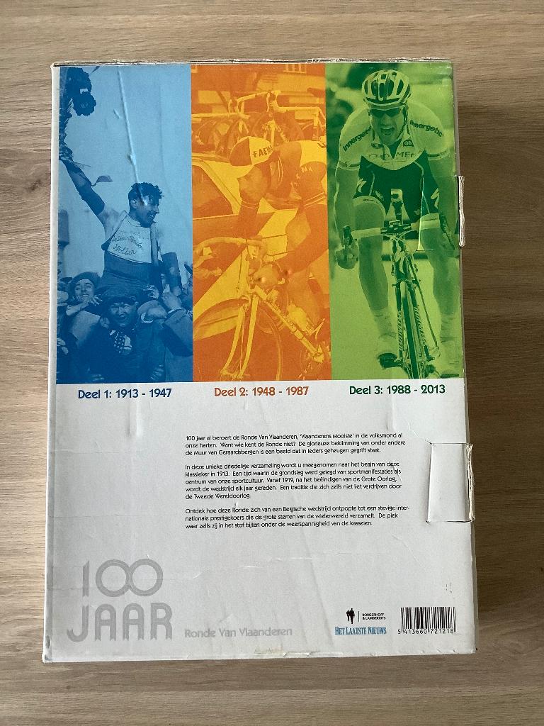 Boeken 100 jaar De Ronde van Vlaanderen, Ophalen of Verzenden, Zo goed als nieuw, Diverse auteurs, Lopen en Fietsen