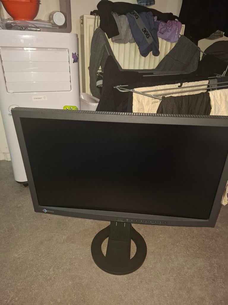 1k Scherm - Oververhitting Probleem?, Computers en Software, Monitoren, Niet werkend, 60 Hz of minder, DisplayPort, HDMI, In hoogte verstelbaar