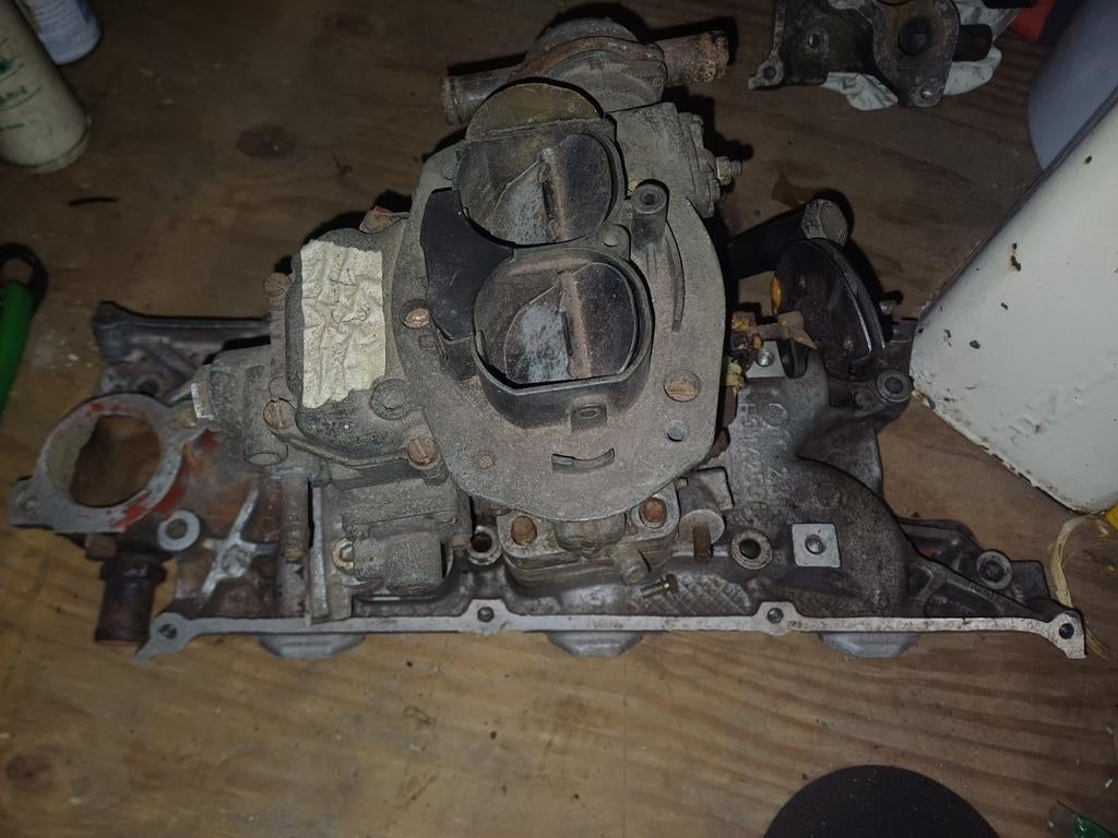 Ford v6 2.3 inlaatbed met carburateur., Ophalen of Verzenden