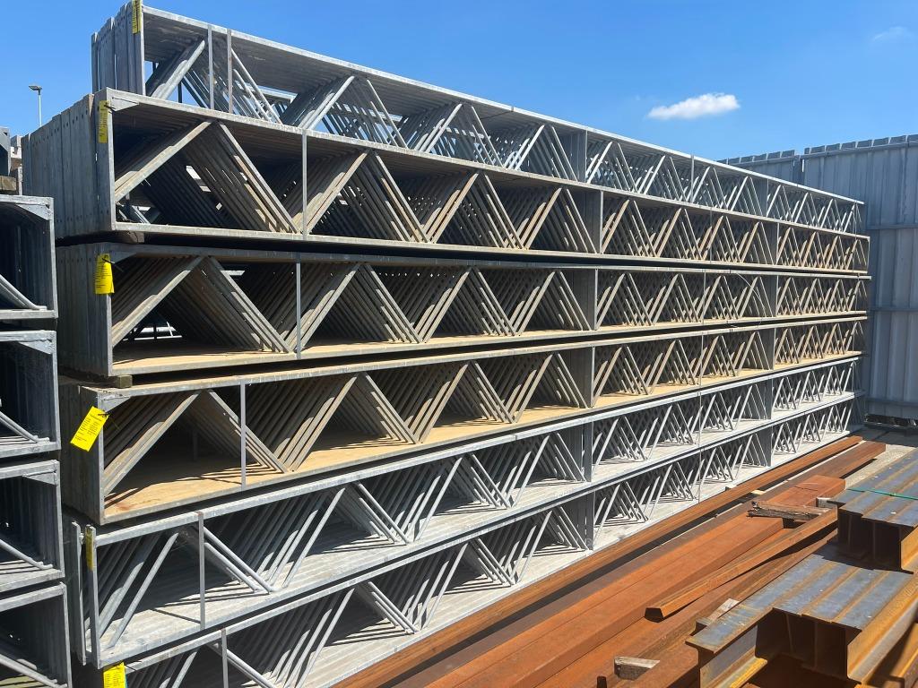 Traliespanten | Lengte= 9.480 mm | Hoogte= 450 mm, Ophalen, Gebruikt, IJzer