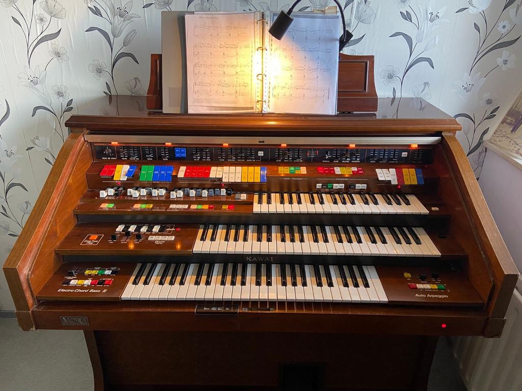 Kawai DX900 3 klavier orgel met synthesizer en lesley, Ophalen, Gebruikt, 3 klavieren, Orgel