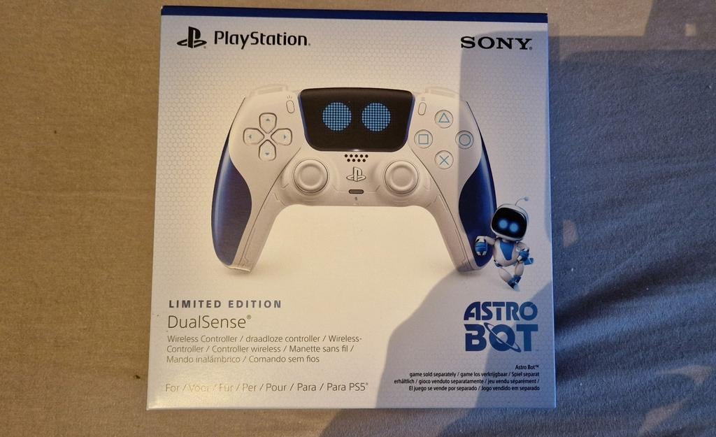 Astro Bot Limited Edition PS5 Controller - NIEUW, Ophalen, PlayStation 5, Nieuw, Controller