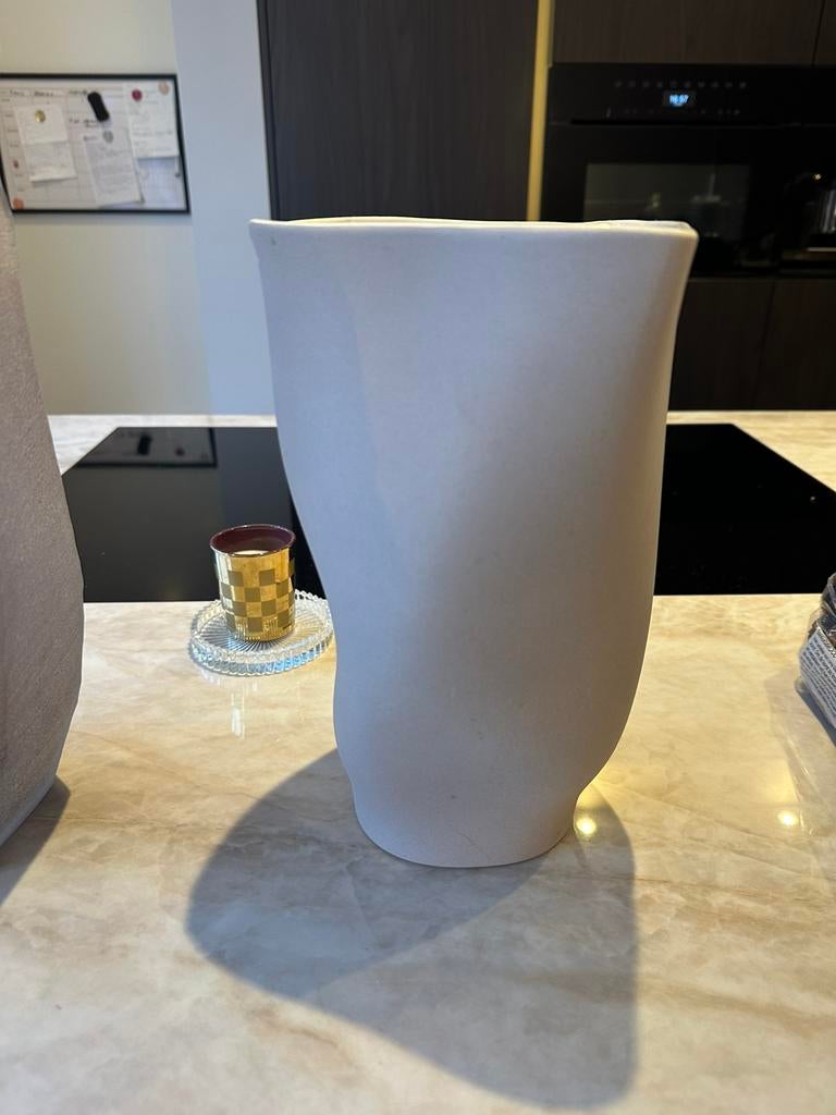 Hm jone asymmetrisch vaas, Huis en Inrichting, Woonaccessoires | Vazen, Overige kleuren, Ophalen of Verzenden, Minder dan 50 cm