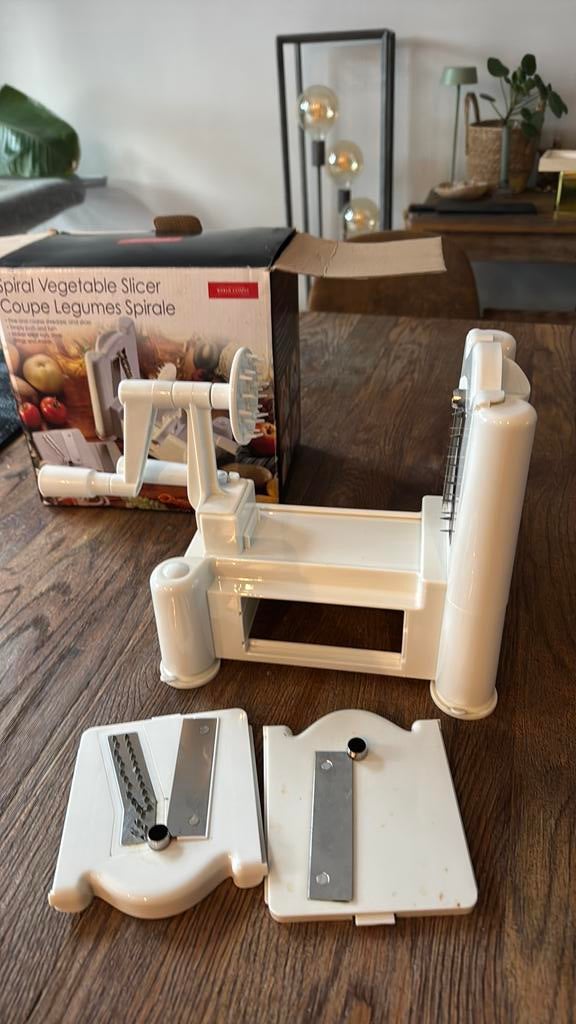 Spiraalsnijder groenten, Ophalen of Verzenden, Zo goed als nieuw