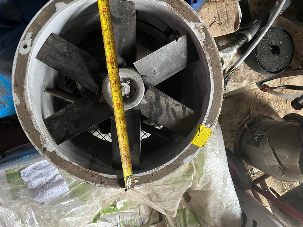 Stal/schuur ventilator, Ophalen