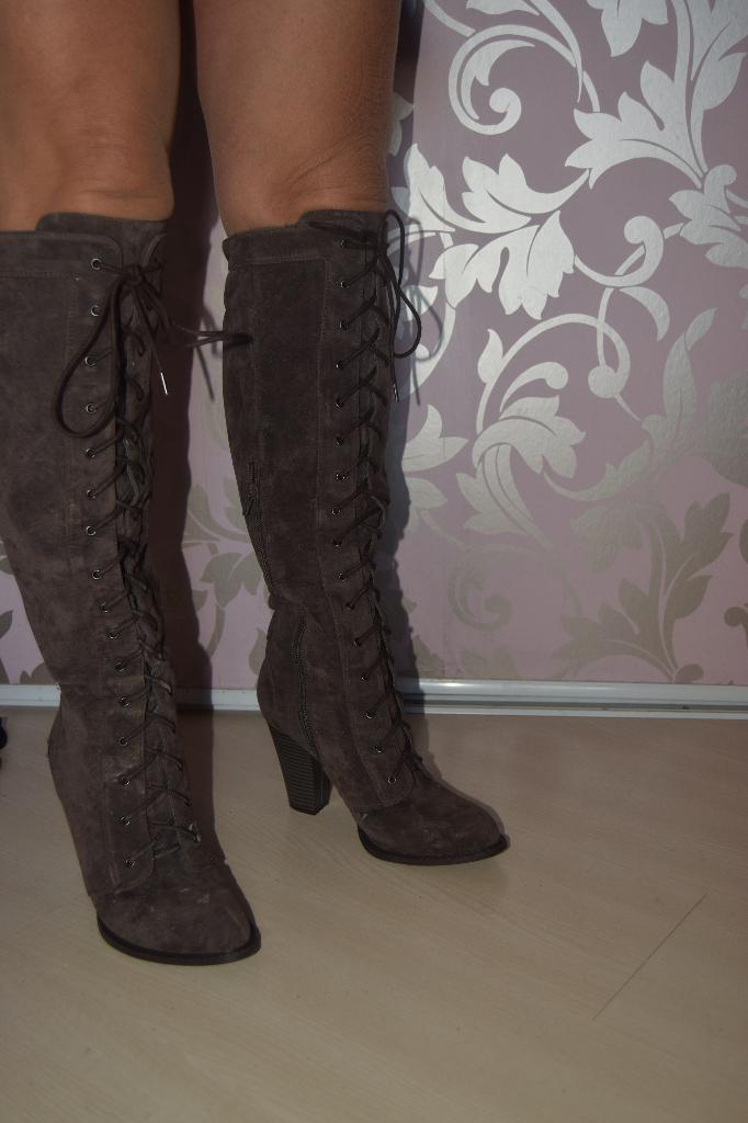 Bruingrijze laarzen( of beige?), mt 41, shoedazzle, Hoge laarzen, Verzenden, Beige, Shoedazzle