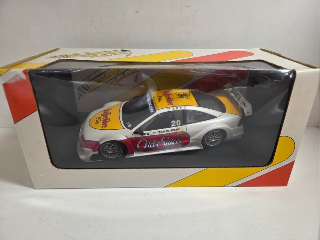 UT Models/Minichamps Opel Calibra DTM Team Rosberg 1:18, Hobby en Vrije tijd, Modelauto's | 1:18, ., Ophalen of Verzenden, Zo goed als nieuw