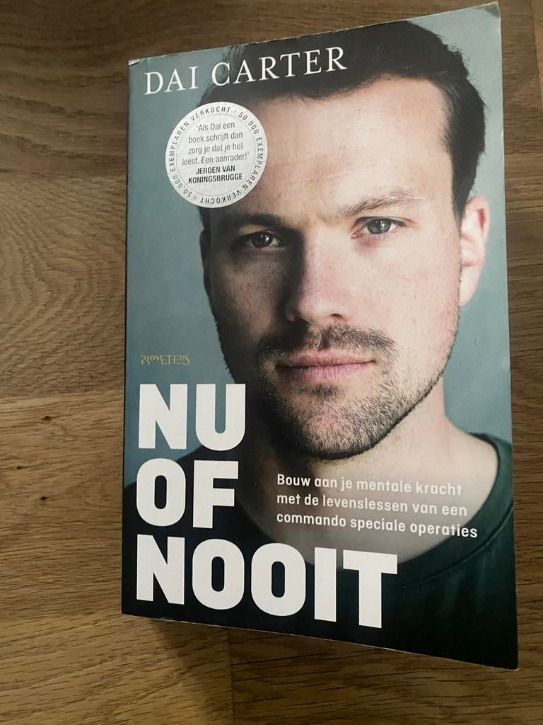 Nu of Nooit - Dai Carter, Boeken, Biografieën, Ophalen of Verzenden, Zo goed als nieuw, Overige