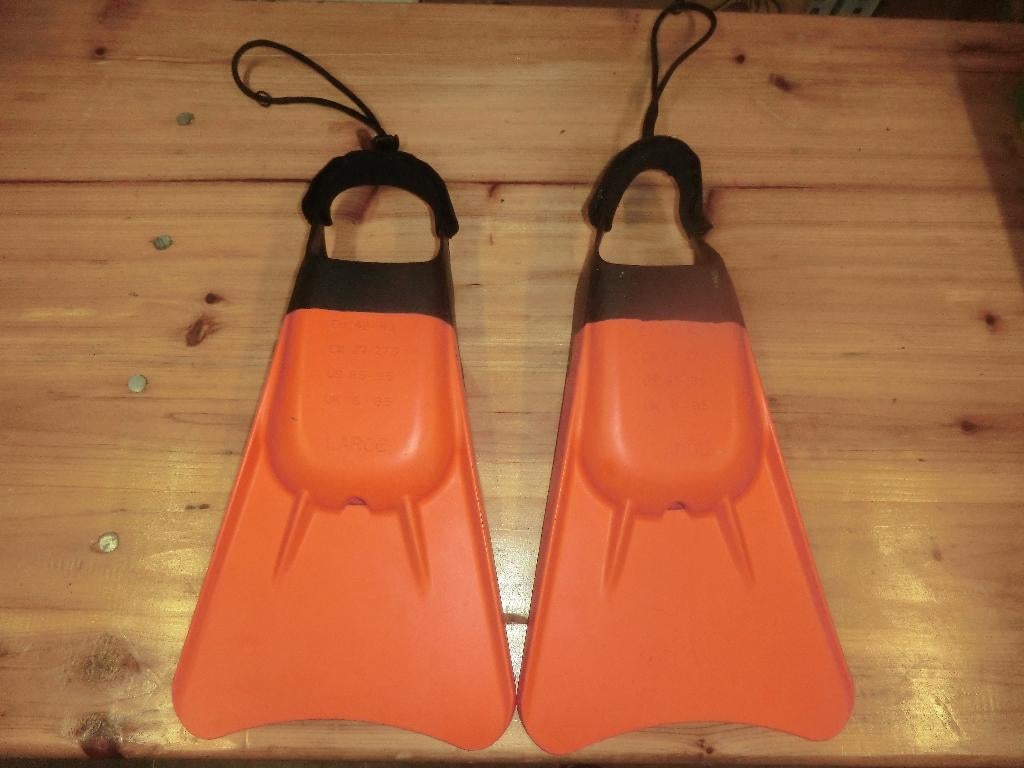 Zwemvinnen,flippers maat 42/43 verstelbare hielband, Watersport en Boten, Ophalen of Verzenden, Gebruikt, Snorkelvinnen