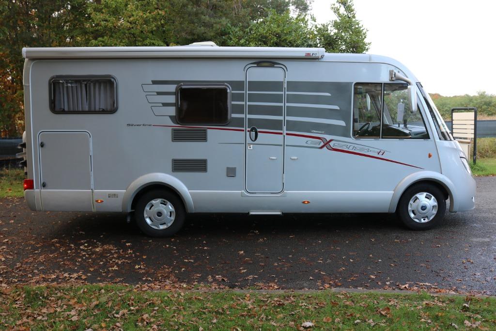 Hymer Exsis 562 Silverline lengtebedden+Hefbed 4 persoons, Standaard zit, Ringverwarming, Ford, Bedrijf