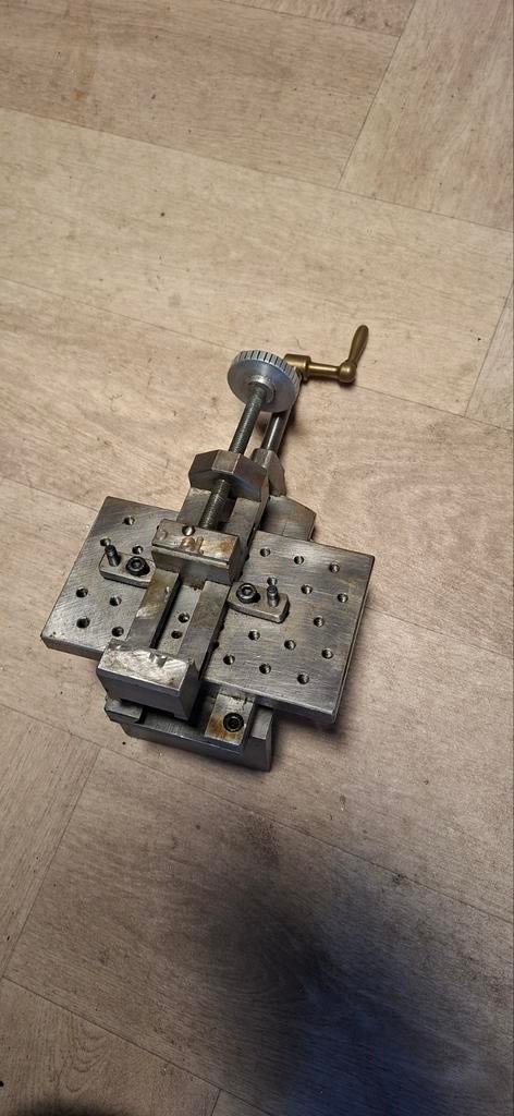 Vrees hulpstuk met tafel., Ophalen of Verzenden, Gebruikt, Elektrisch