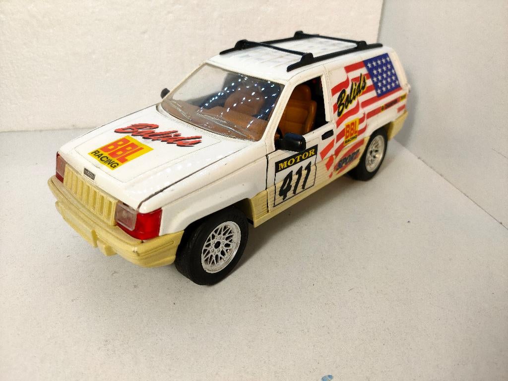 JEEP Grand Cherokee - 1:18 - MAJORETTE 1995, Hobby en Vrije tijd, Modelauto's | 1:18, Gebruikt, Auto, Overige merken, Ophalen of Verzenden