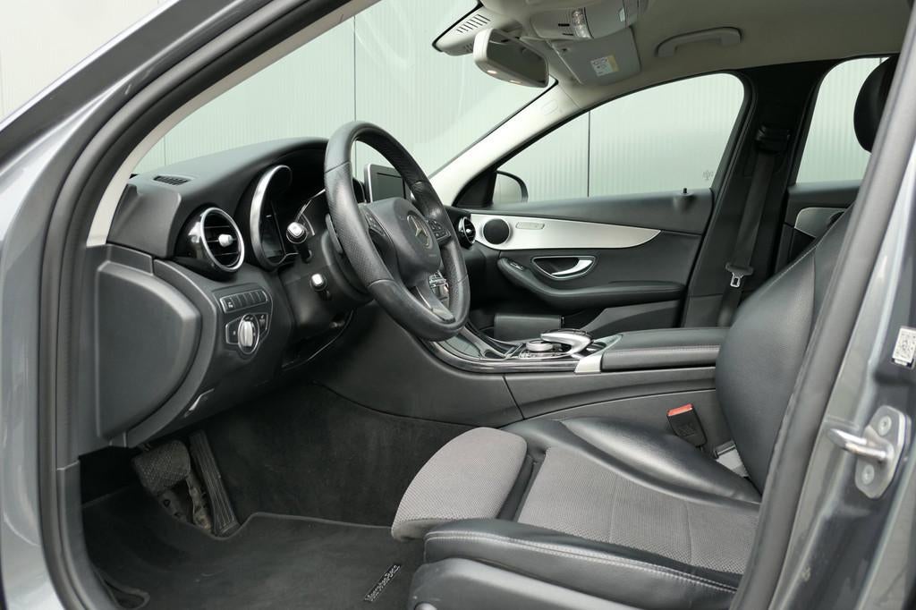 Mercedes-Benz C-klasse 200 Premium Plus Navigatie Leder Crui, Automaat, 4 cilinders, Leder en Stof, 1365 kg