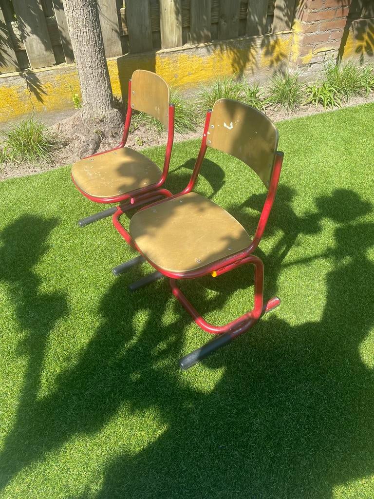 2 Oude vintage schoolstoeltjes, Ophalen, Gebruikt, Stoel(en)