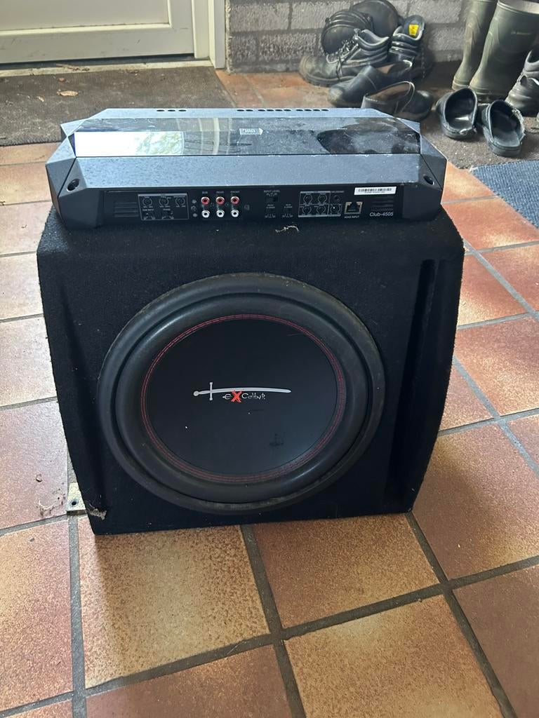 Ex calibute subwoofer, Auto diversen, Autospeakers, Ophalen of Verzenden, Zo goed als nieuw