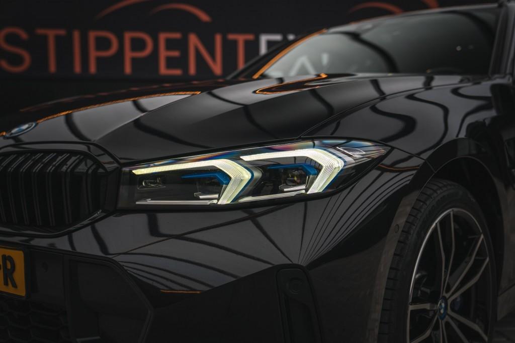 Bmw 3-SERIE 330e M SPORT,CURVED DISPLAY, PANO HARMEN KARDON, Gebruikt, 4 cilinders, Zwart, Plug-in hybride