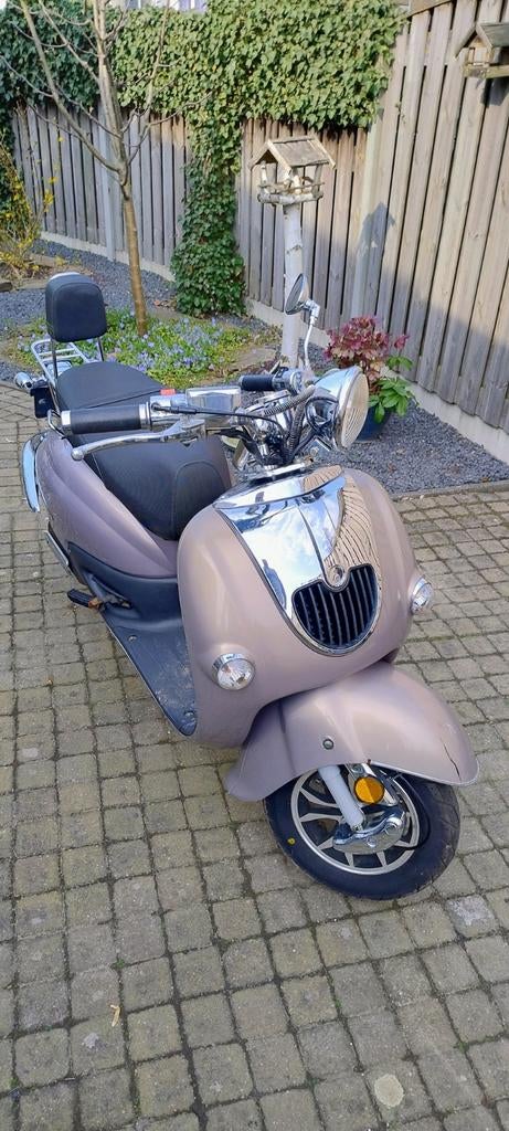 La Souris Retro scooter 2018, Ophalen, Gebruikt, Benzine, Overige merken