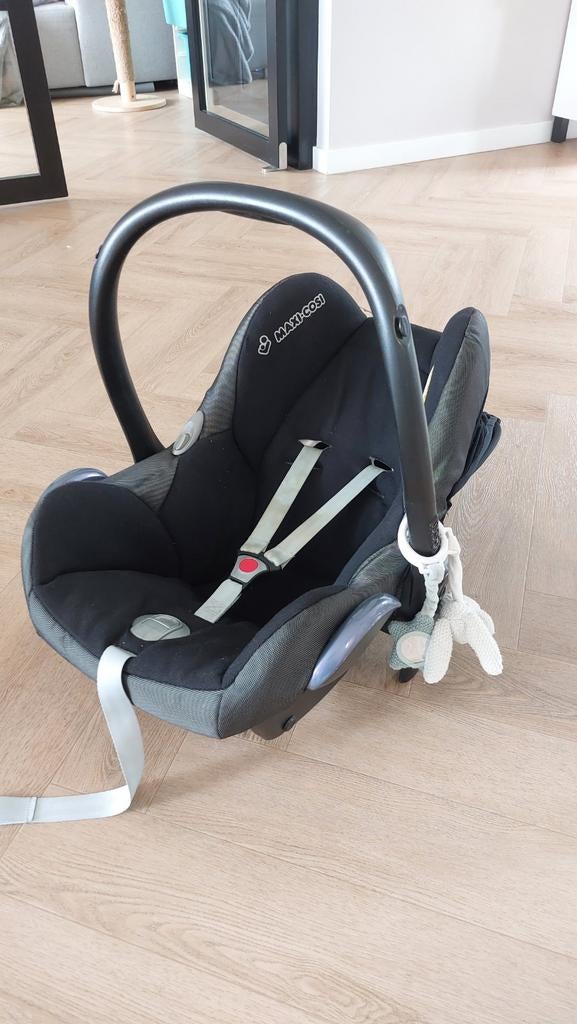 Maxi cosi met isofix base, Kinderen en Baby's, Autostoeltjes, Ophalen, Zo goed als nieuw, Isofix, 0 t/m 13 kg