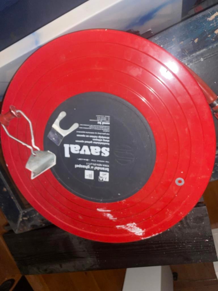 brandhasspel saval 20meter met muur beugel, Ophalen of Verzenden, Zo goed als nieuw