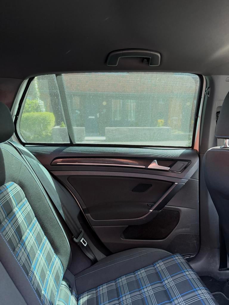 Sonniboys zonwering VW Golf 7 achterruit + achterdeuren, Auto diversen, Ophalen, Gebruikt