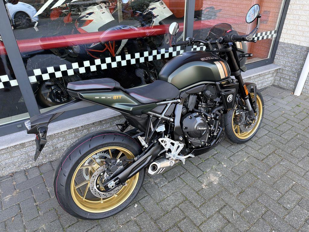 SUZUKI GSX-8TT 2026 - foto 3