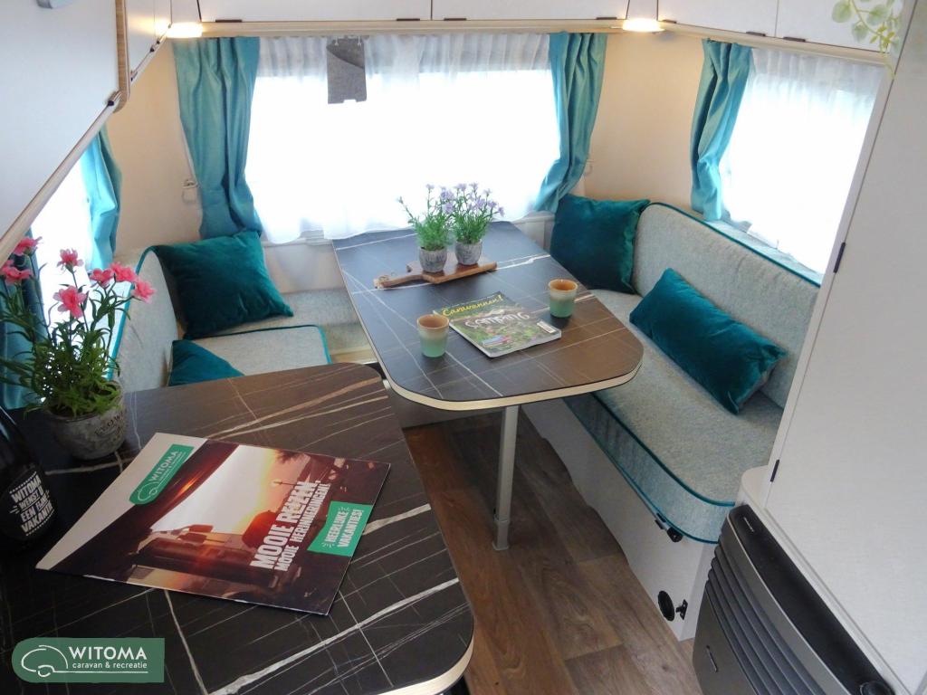 Eriba Touring 320 50 jaar Witoma voordeel!, Caravans en Kamperen, Overige typen, Standaardzit, Tot en met 2, Bedrijf