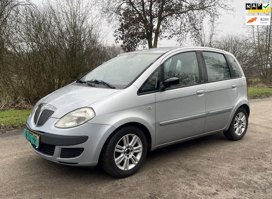 Lancia Musa 1.4-16V APK november 2026 Inruil is mogelijk, Auto's, Lancia, Bedrijf, Te koop, Musa, ABS, Airbags, Airconditioning