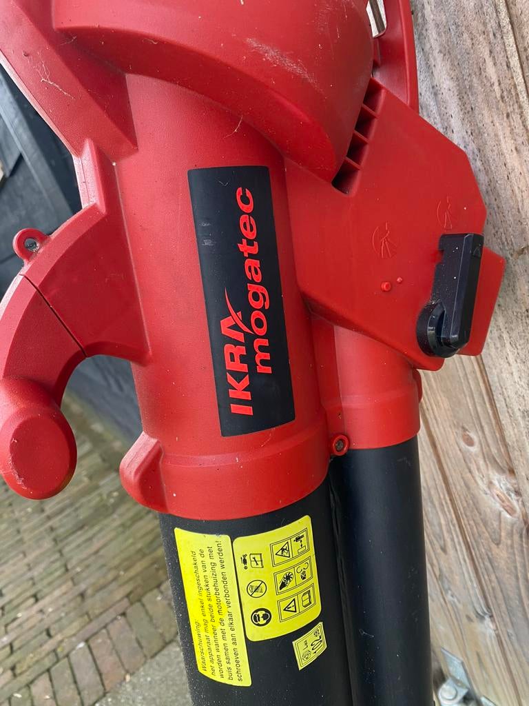 Bladblazer IKRA Mogatec, Ophalen, Gebruikt, Met zuigfunctie, Handgedragen