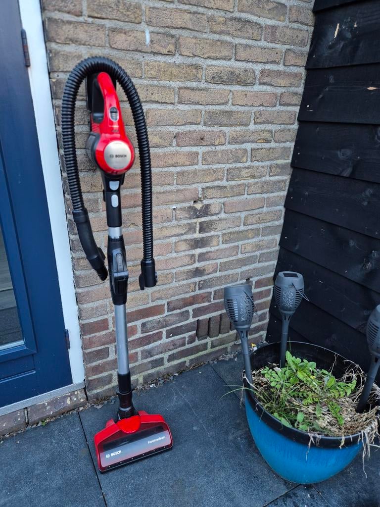 Bosch Readyy'y 2-in-1 steelstofzuiger (rood)als nieuw!, Witgoed en Apparatuur, Stofzuigers, Ophalen, Gebruikt, Stofzuiger, Minder dan 1200 watt