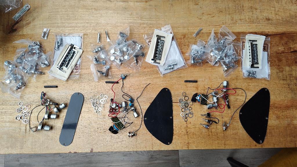 B.C.Rich Bich Hardware, 3 sets, Ophalen of Verzenden, Gebruikt, Solid body, Overige merken