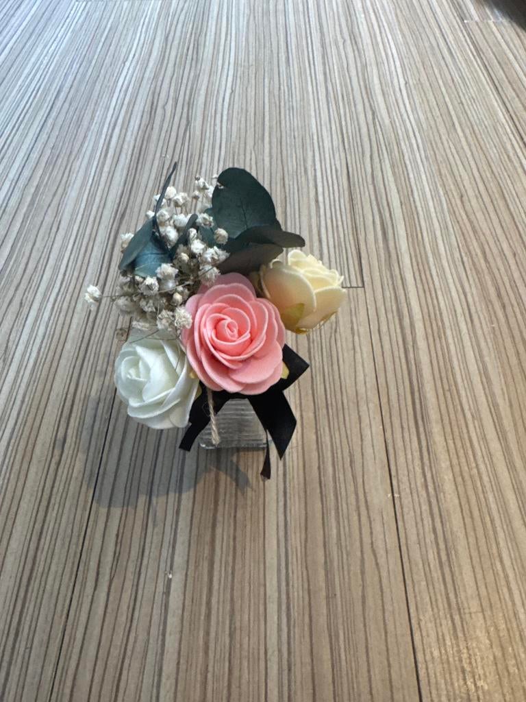 Decoratie huwelijk/ feest: vaasjes/bellenblaas/tule/, Ophalen, Zo goed als nieuw