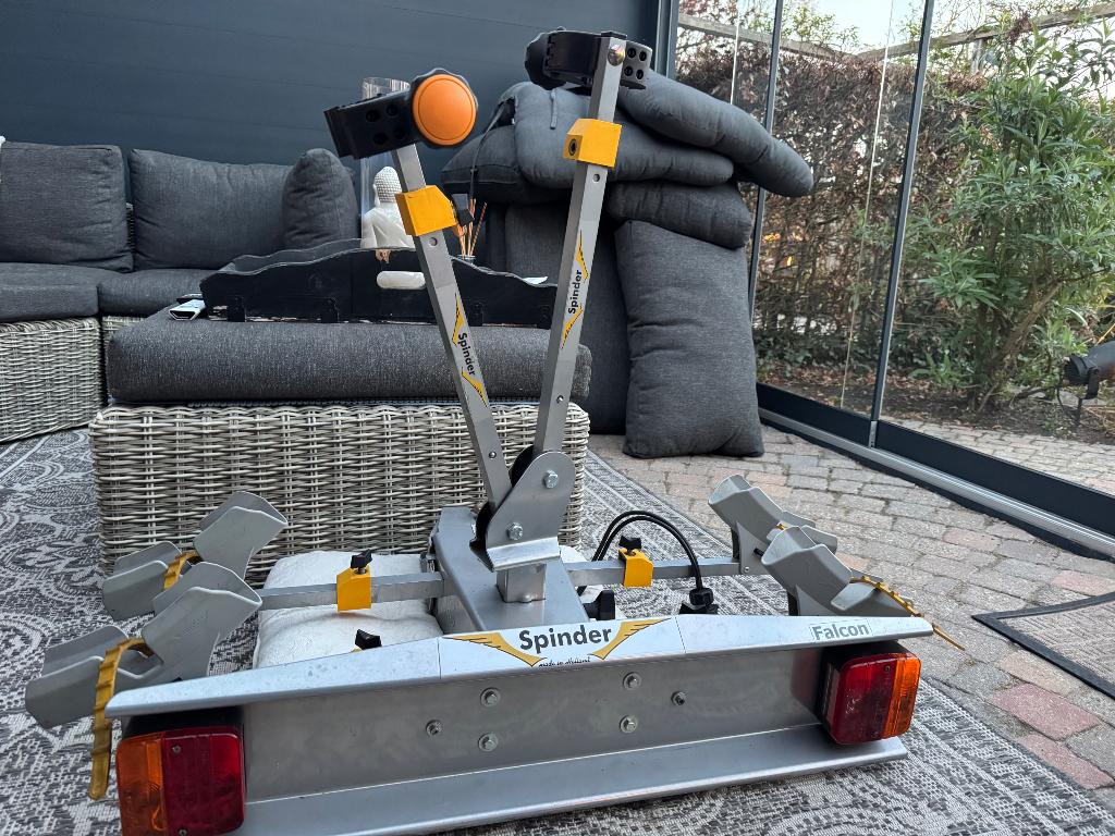 Spinder Falcon fietsendrager, Ophalen, Nieuw, 2 fietsen, Trekhaakdrager