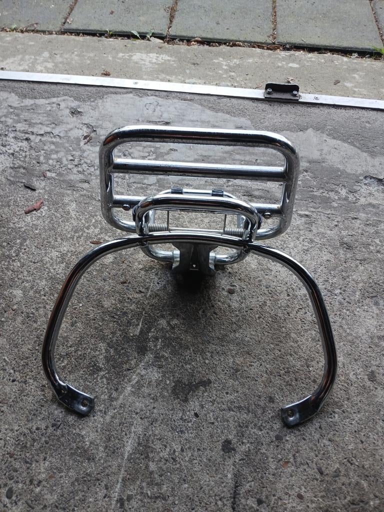 Vespa lx s achter rekje, Fietsen en Brommers, Scooters | Vespa, Ophalen of Verzenden, Benzine, Vespa LX