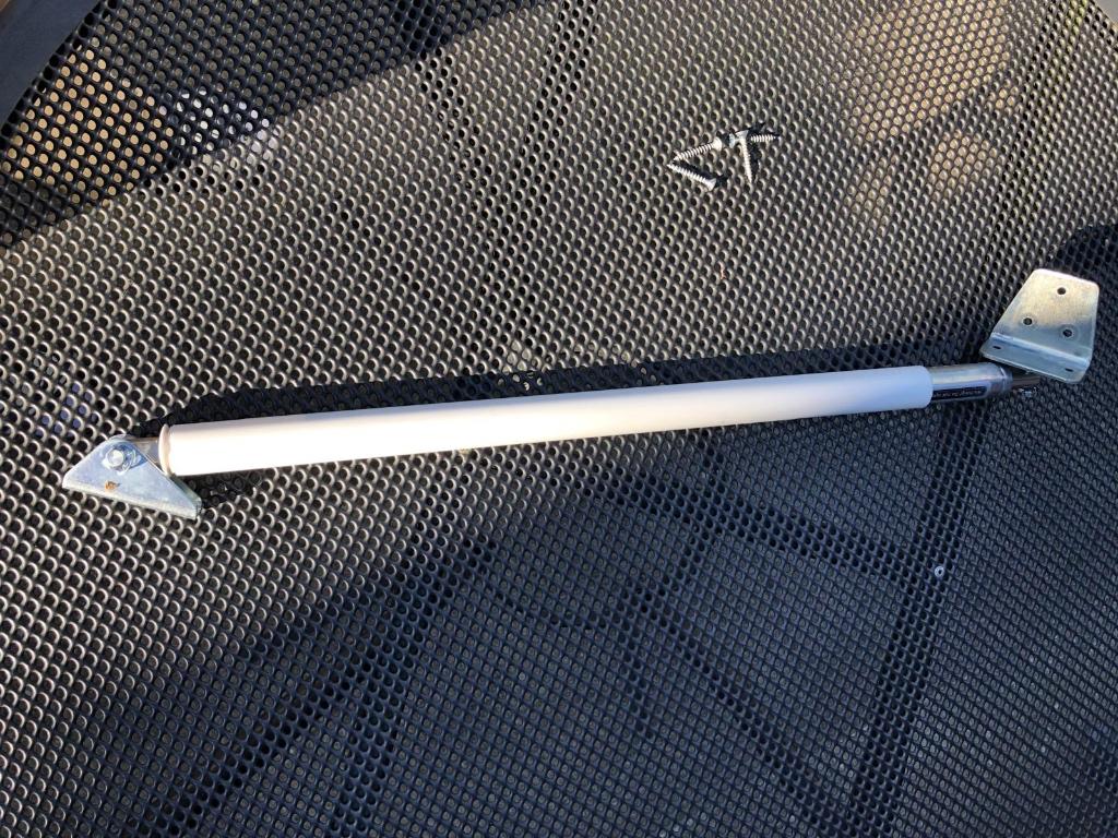 Telescopische uitzetter voor wat zwaardere deur., Doe-het-zelf en Verbouw, Ophalen, Gebruikt, IJzer, Overige typen