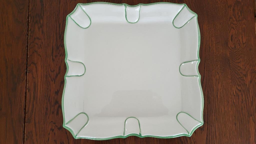 Vierkante schaal Italiaans aardewerk 27,5 cm, Ophalen, Overige stijlen, Aardewerk, Schaal of Schalen