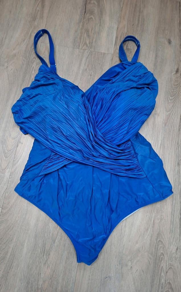 Badpak korenblauw met softcups, mt 44/46, Ophalen of Verzenden, Gedragen, Blauw, Badpak