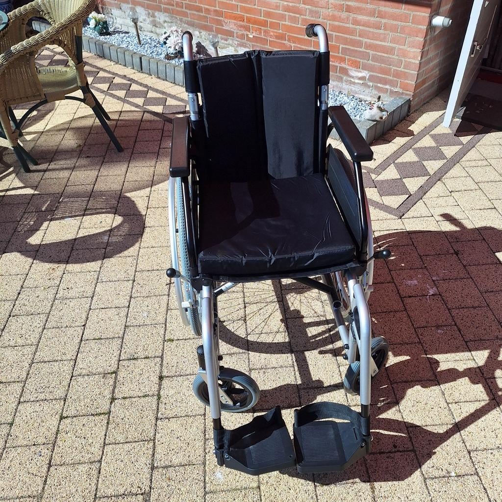 Transportrolstoel zwart, Diversen, Rolstoelen, Ophalen, Inklapbaar, Zo goed als nieuw, Duwrolstoel