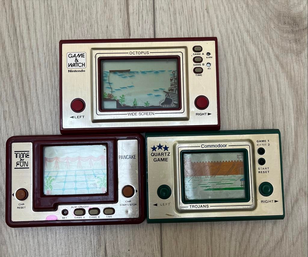 Drie vintage handheld spelcomputers, Ophalen, Nintendo, Gebruikt