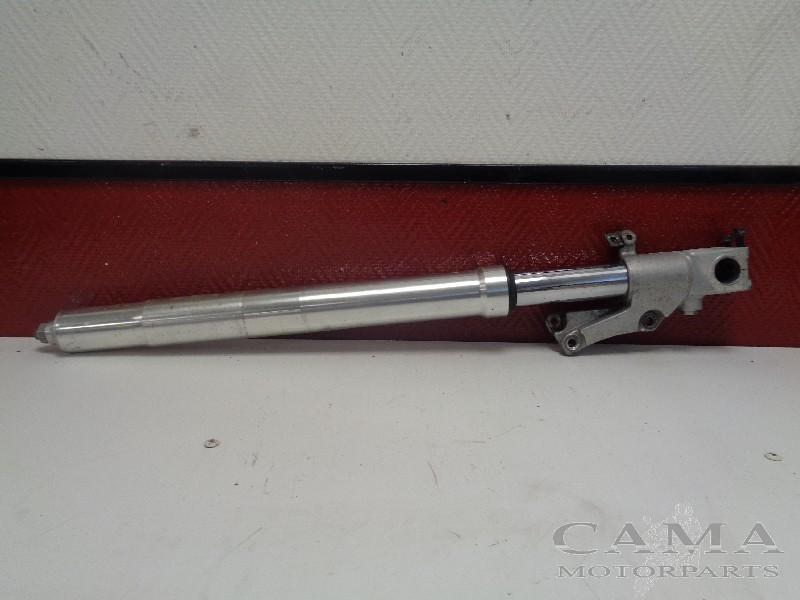 VOORVORK POOT RECHTS GSX R 750 1992-1995 (GSXR 750 GR7B), Dhr. S. di Majo, Gebruikt, Info@cama-motorparts.nl, P.J. Troelstraweg 8 8
3144 CX  MAASSLUIS, NL