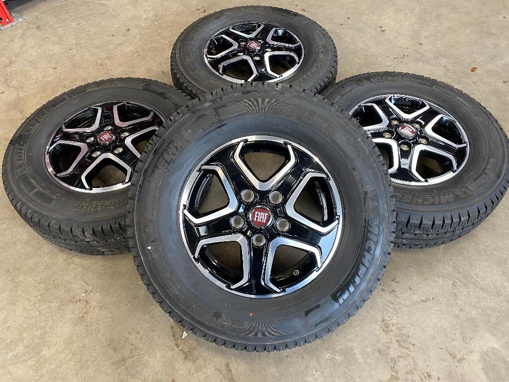 16 inch originele velgen + zomerbanden Fiat Ducato MAXI, Bestelwagen, Fiat, 16 inch, Banden en Velgen