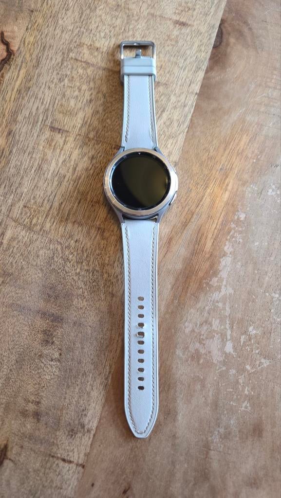 Samsung Galaxy Watch 4 classic 46mm, silver, Sieraden, Tassen en Uiterlijk, Smartwatches, Android, Zilver, Ophalen of Verzenden
