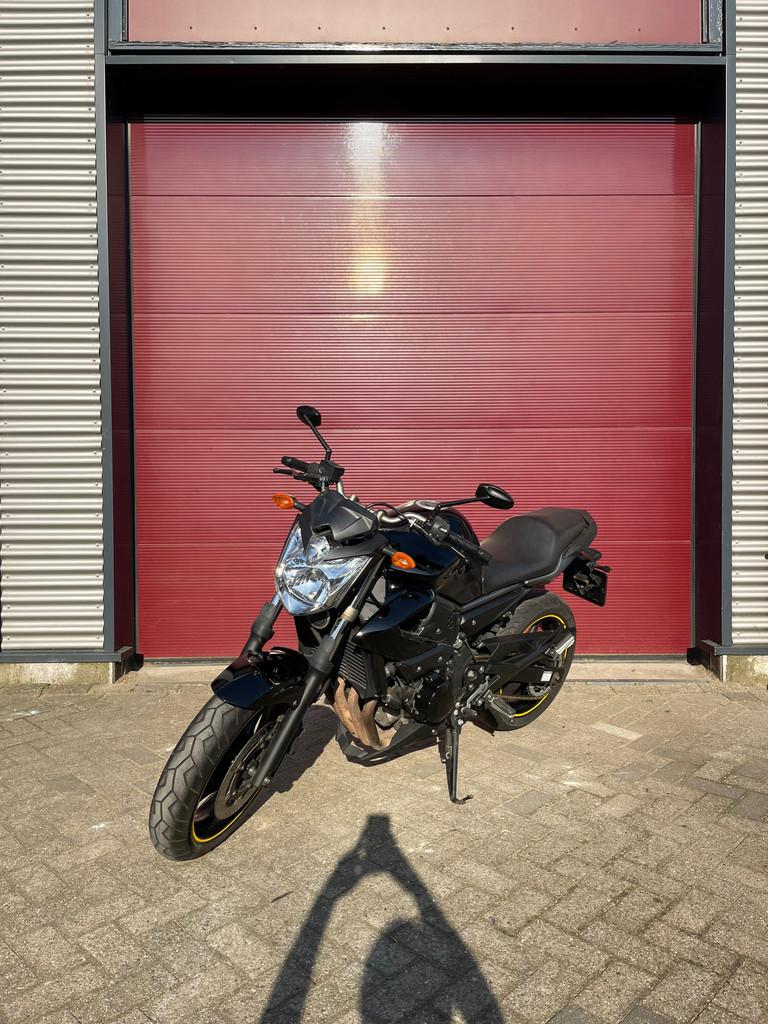 Yamaha XJ6 XJ6N - foto 2