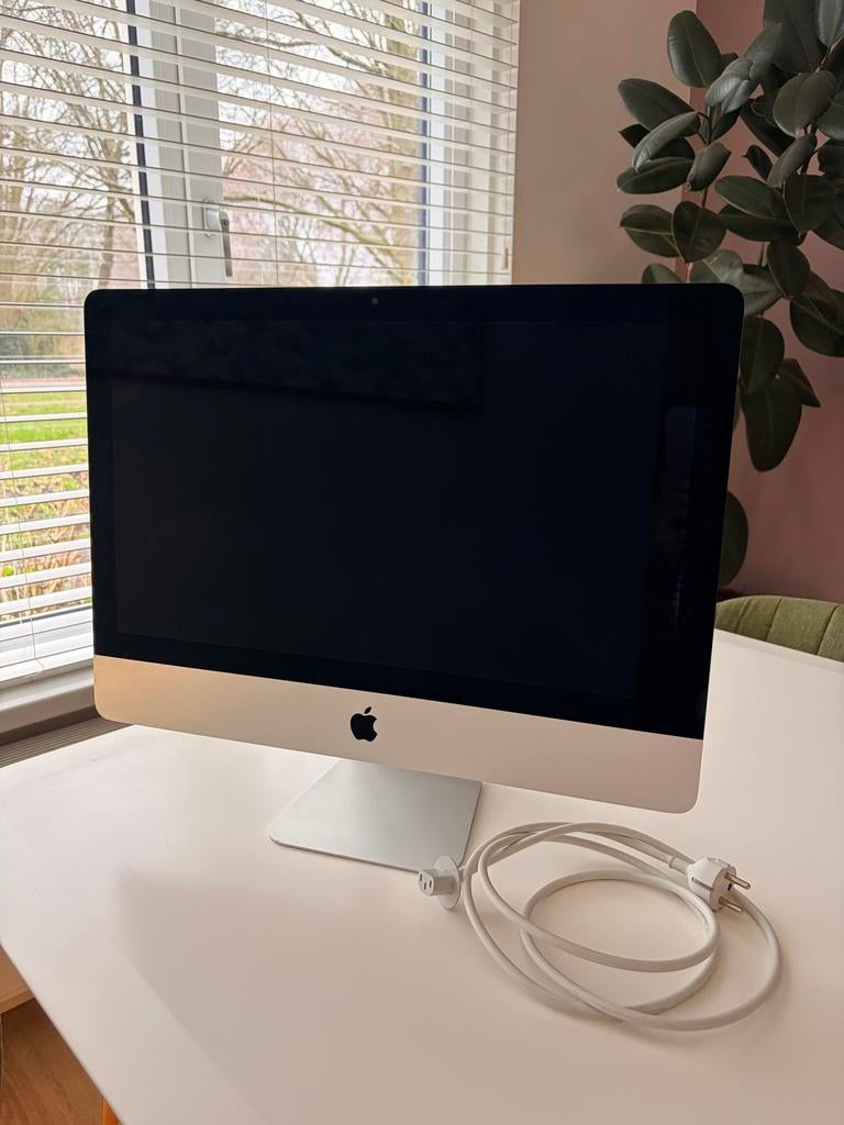 iMac 4K, 21.5-inch, 2019 | 32GB | 1TB SSD, Computers en Software, Apple Desktops, Ophalen, Gebruikt, SSD, IMac