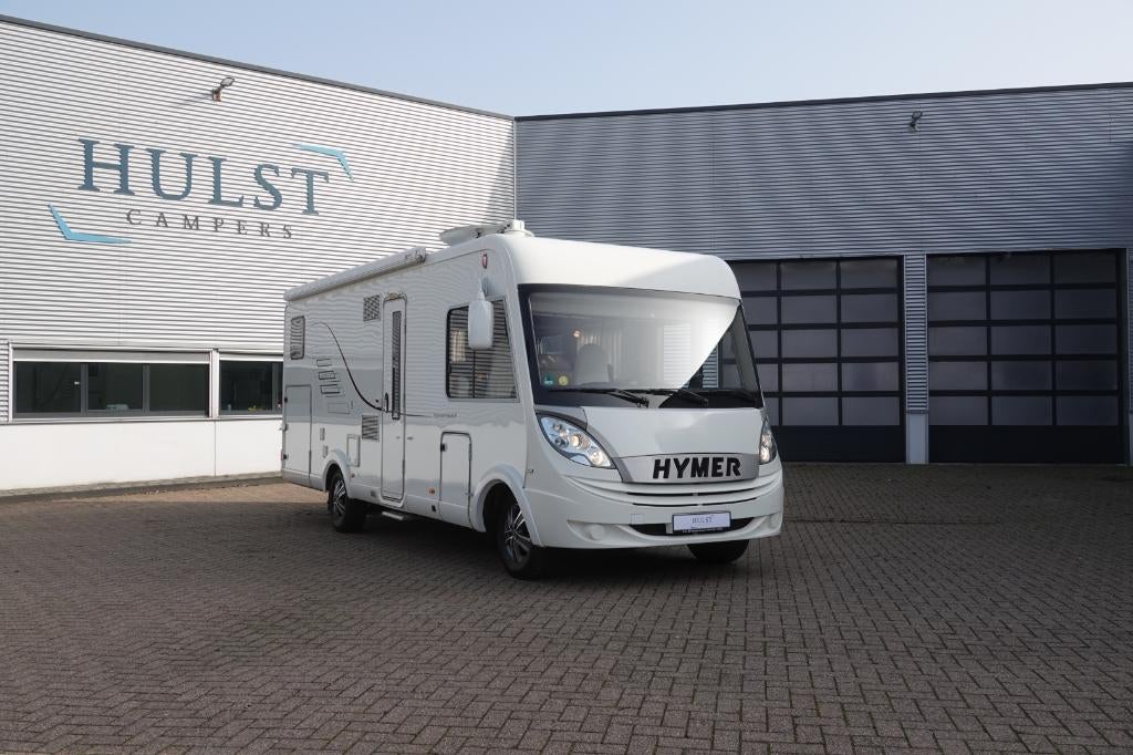 Hymer B 678 3.0 Mjet 177 PK, Lengtebed, Garage, Compleet, Integraal, 7 tot 8 meter, Bedrijf, Hymer