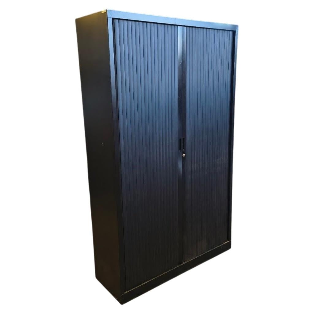 Roldeurkast Zwart H198xB120xD42 3LB1HF B-keus, Gebruikt, 100 tot 150 cm, Meerdere deuren, Ophalen of Verzenden