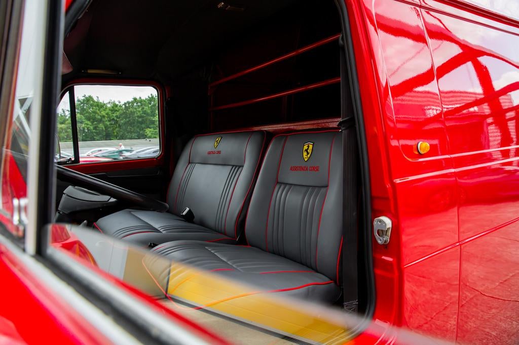 Fiat 238 Assistenza Corse (bj 1978), Auto's, Bestelauto's, Lederen bekleding, 1438 cc, Gebruikt, Zwart