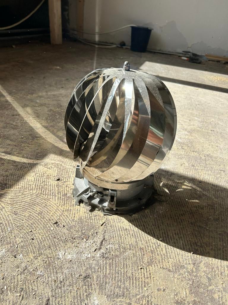 Roterende RVS Schoorsteenkap, Ophalen, Gebruikt