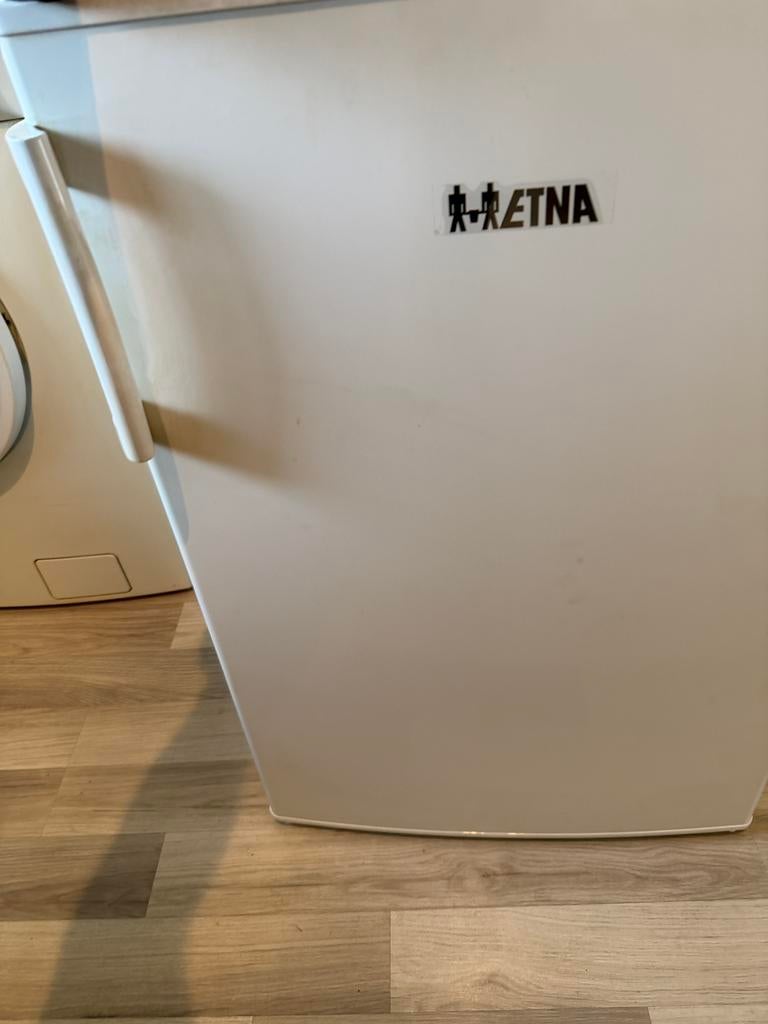 Etna vriezer, 75 tot 100 liter, ., Zo goed als nieuw, Met vriesvak