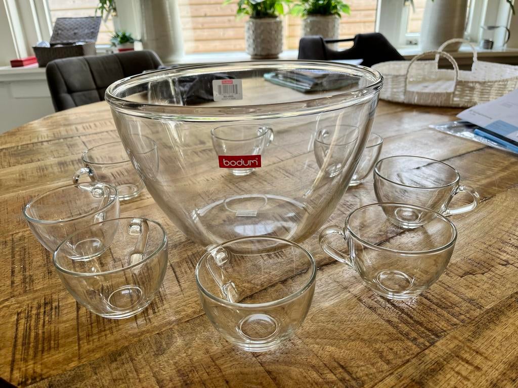 Bodum Bowl Set: Grote Schaal met 8 Kommetjes, Huis en Inrichting, Keuken | Servies, Ophalen of Verzenden, Kom(men), Effen, Glas