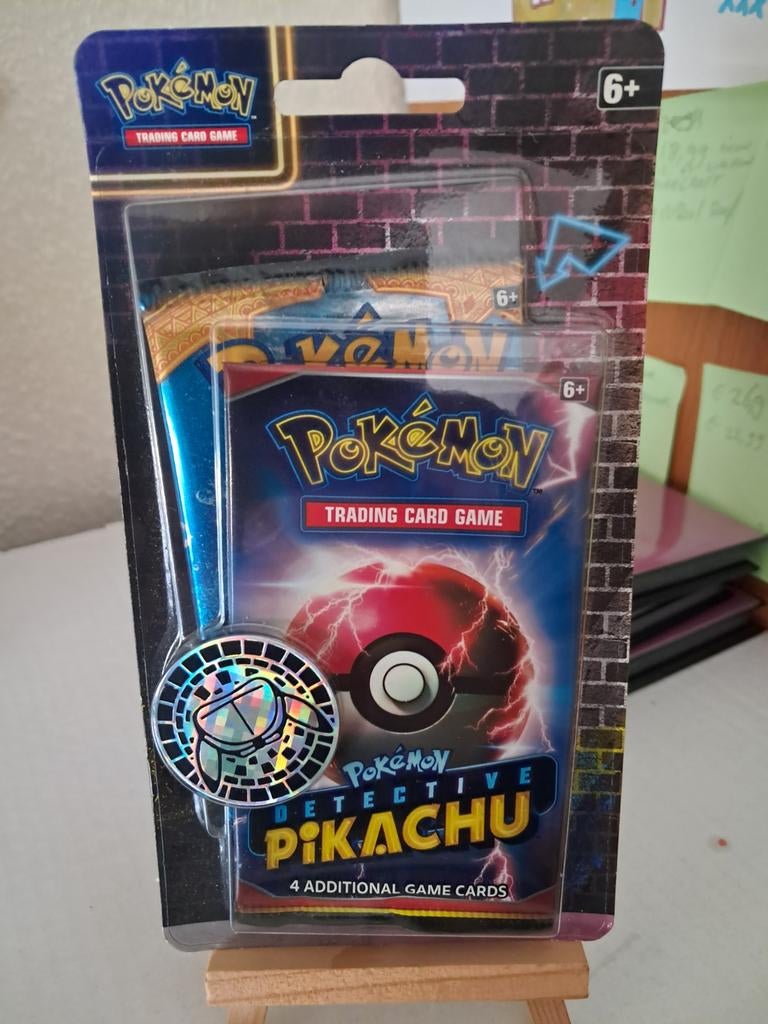 Mooie gesealde 2pack blister van pikachu detective, Hobby en Vrije tijd, Verzamelkaartspellen | Pokémon, Ophalen of Verzenden